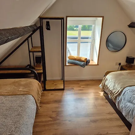 Holiday home Tranquil Retreat At Carney Commons Dromineer