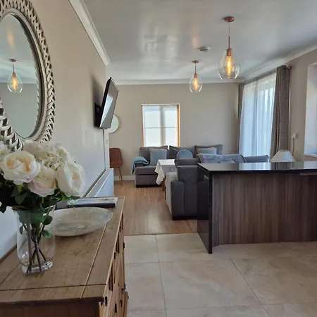 Holiday home Tranquil Retreat At Carney Commons