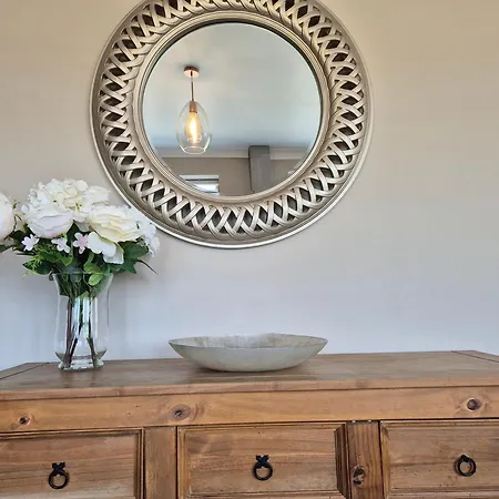Tranquil Retreat At Carney Commons *