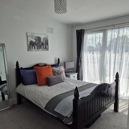 Tranquil Retreat At Carney Commons *